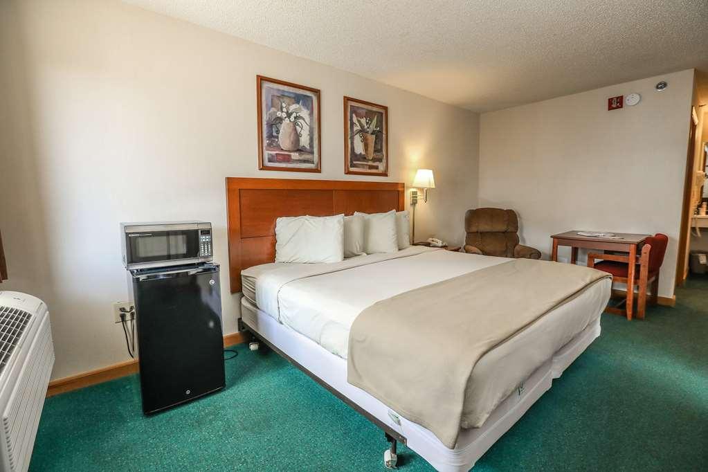 Super 8 By Wyndham Branson - Shepherd Of The Hills Exwy Room photo